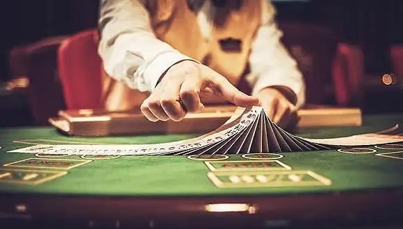ckltoto mobile app home screen showing slot games and sportsbook markets